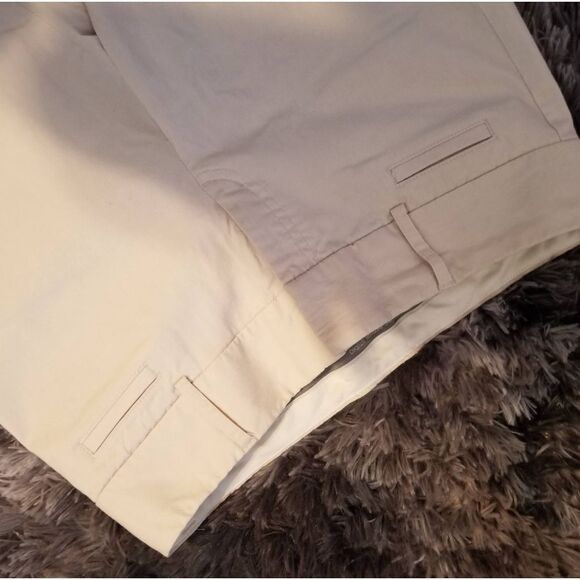 đ€ ExpressâLightweight CaprisâSizeâ4 - Picture 5 of 7